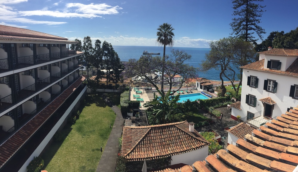 Hotel Quinta da Penha de França — Hotel rooms in Funchal, Madeira