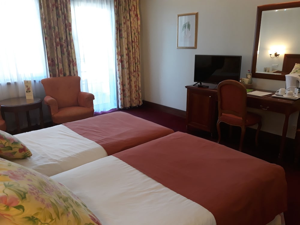 Hotel Quinta da Penha de França — Hotel rooms in Funchal, Madeira