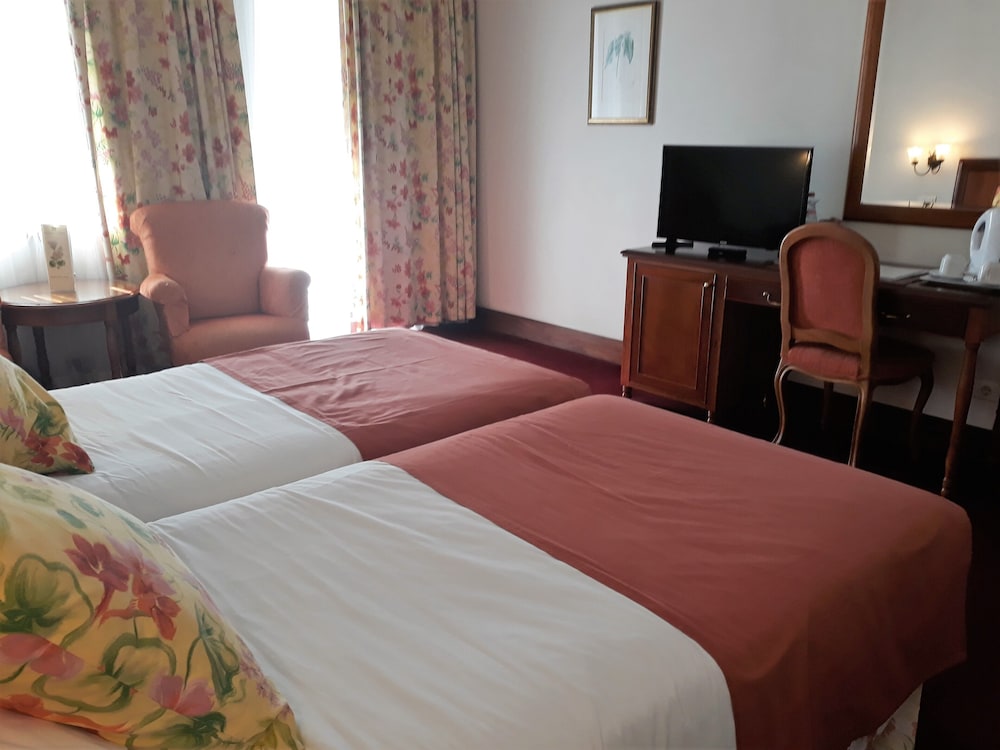 Hotel Quinta da Penha de França — Hotel rooms in Funchal, Madeira
