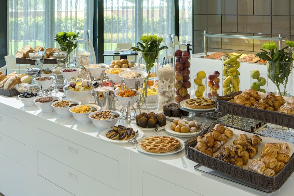 Almar Lido Jesolo Resort & Spa — Restaurant & bars in Jesolo, Veneto