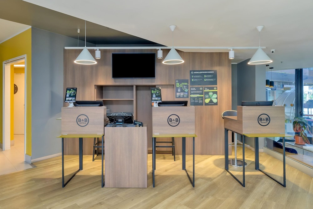 B&B Hotel Milano - Sesto — Hotel building in Sesto San Giovanni, Lombardy