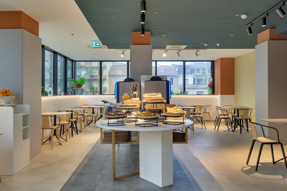 B&B Hotel Milano - Sesto — Restaurant & bars in Sesto San Giovanni, Lombardy
