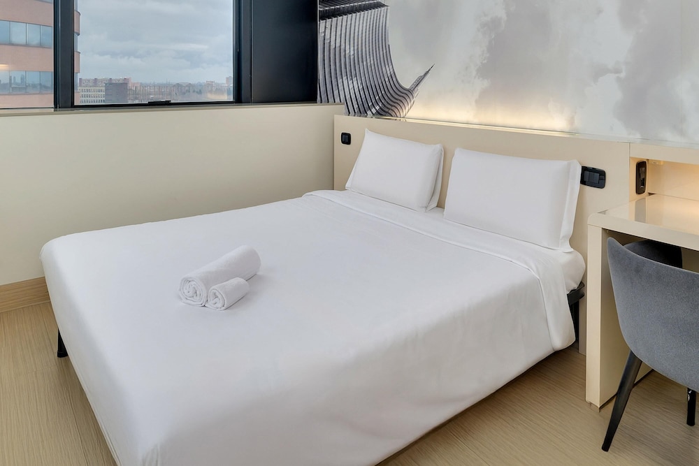 B&B Hotel Milano - Sesto — Hotel rooms in Sesto San Giovanni, Lombardy