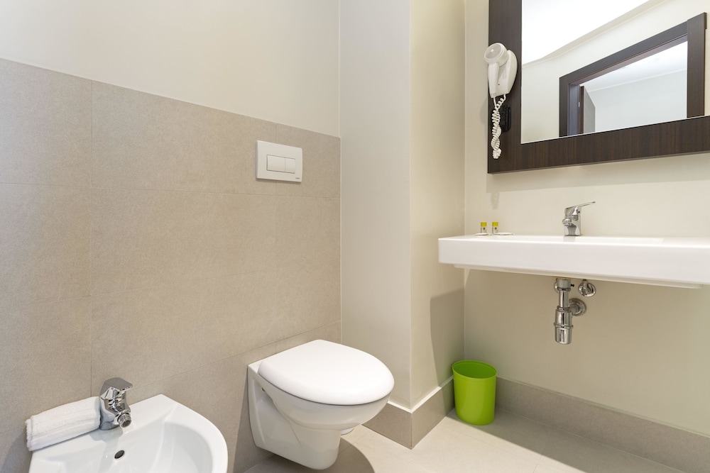 B&B Hotel Milano - Sesto — Hotel rooms in Sesto San Giovanni, Lombardy