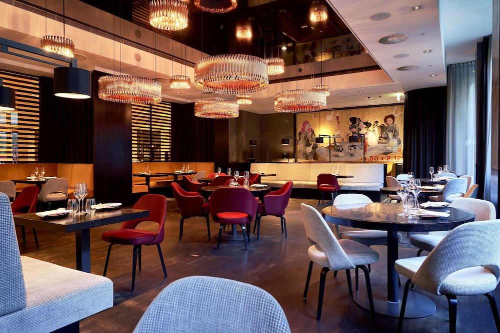 Dorint Kurfürstendamm Berlin — Restaurant & bars in Berlin, Berlin