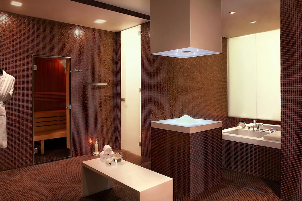Dorint Kurfürstendamm Berlin — Spa in Berlin, Berlin