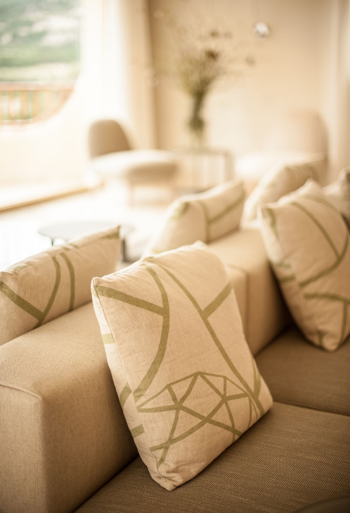Cala Cuncheddi - VRetreats — Hotel rooms in Olbia, Sardinia
