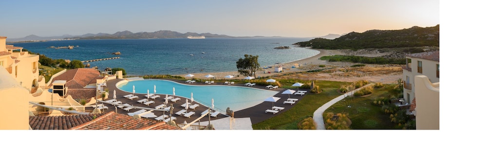 Cala Cuncheddi - VRetreats — Swimming pool in Olbia, Sardinia