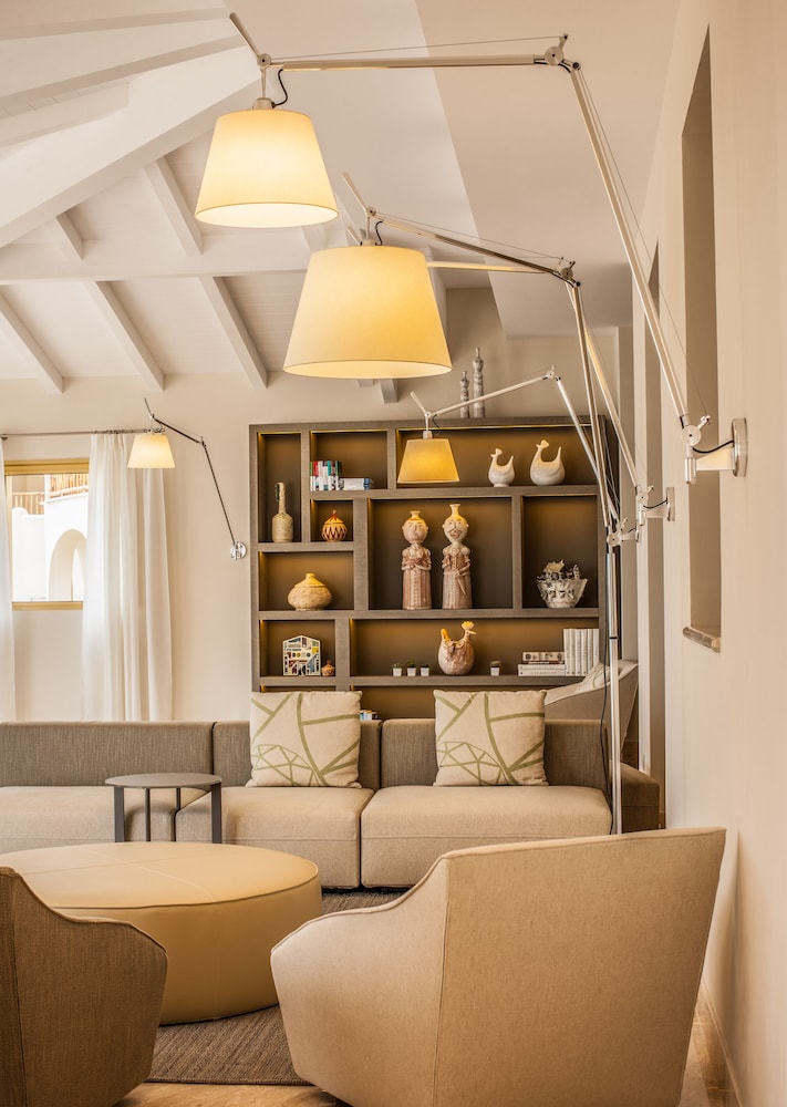 Cala Cuncheddi - VRetreats — Hotel building in Olbia, Sardinia