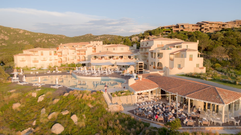 Cala Cuncheddi - VRetreats — Hotel building in Olbia, Sardinia