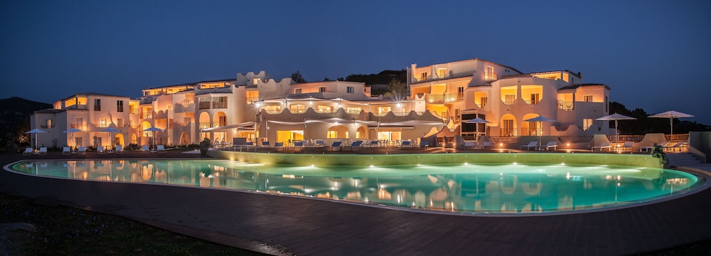 Cala Cuncheddi - VRetreats — Hotel building in Olbia, Sardinia