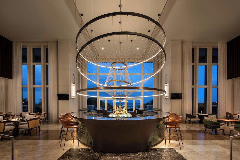 The Ritz-Carlton, Aruba — Restaurant & bars in Noord, Aruba