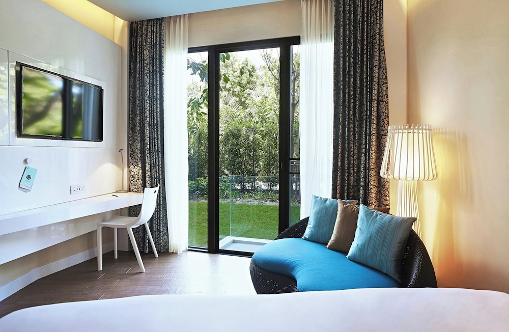 OZO Chaweng Samui — Hotel rooms in Bo Phut, Surat Thani