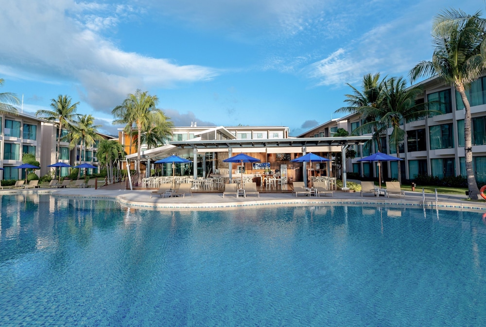 OZO Chaweng Samui — Swimming pool in Bo Phut, Surat Thani