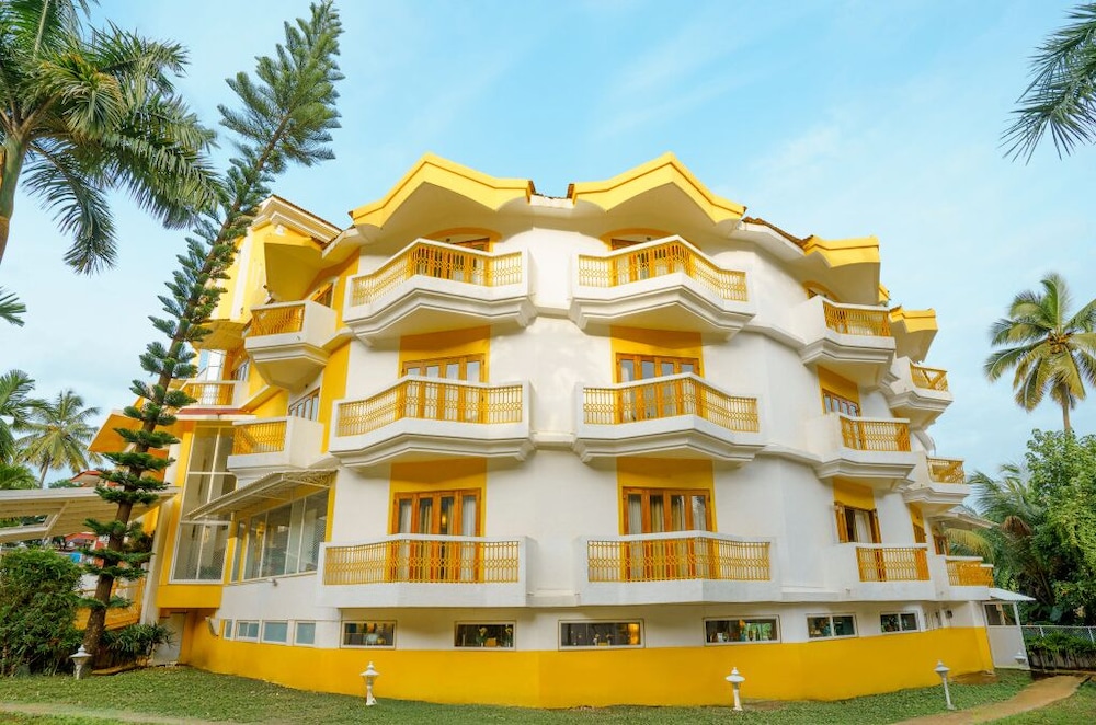 Bloom Boutique Baga — Hotel building in Arpora, Goa