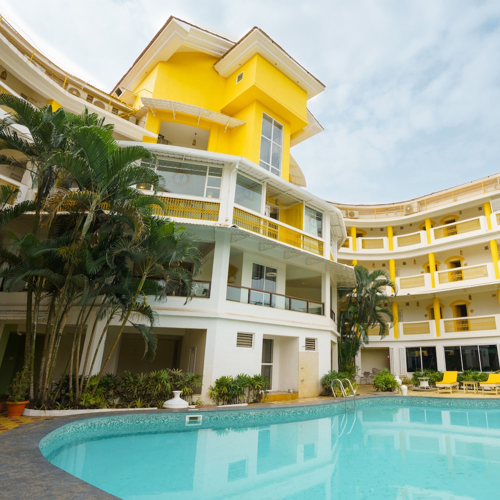 Bloom Boutique Baga — Hotel building in Arpora, Goa