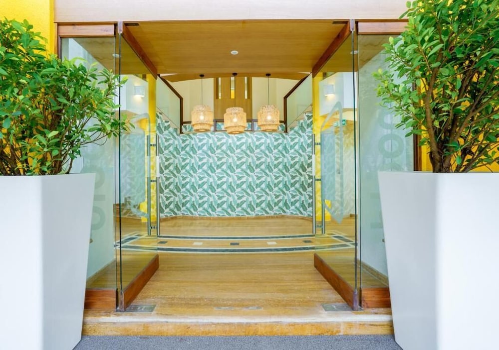 Bloom Boutique Baga — Hotel building in Arpora, Goa