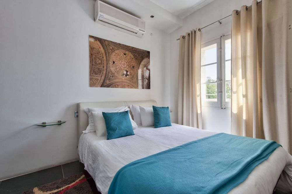 Barrakka Suites