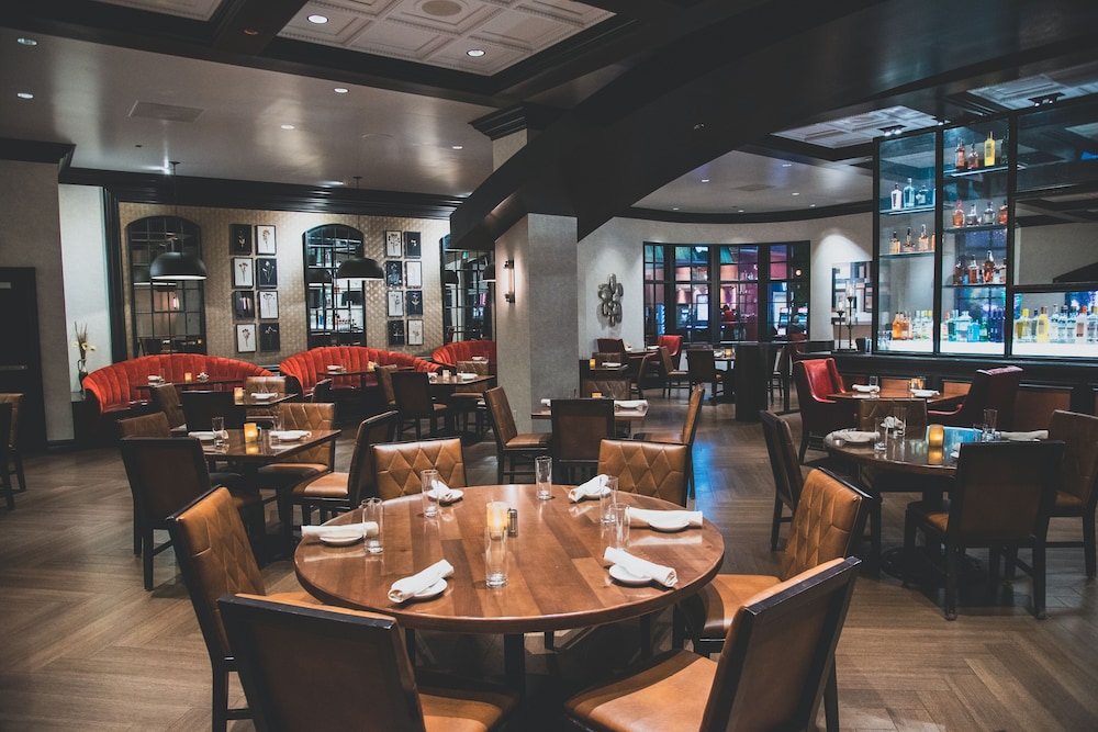 Cannery Hotel & Casino — Restaurant & bars in North Las Vegas, Nevada