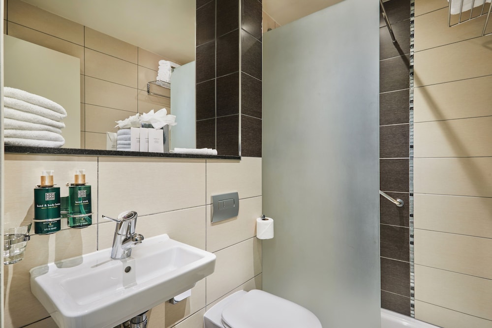 Temple Bar Inn — Hotel rooms in Dublin, Dublin City