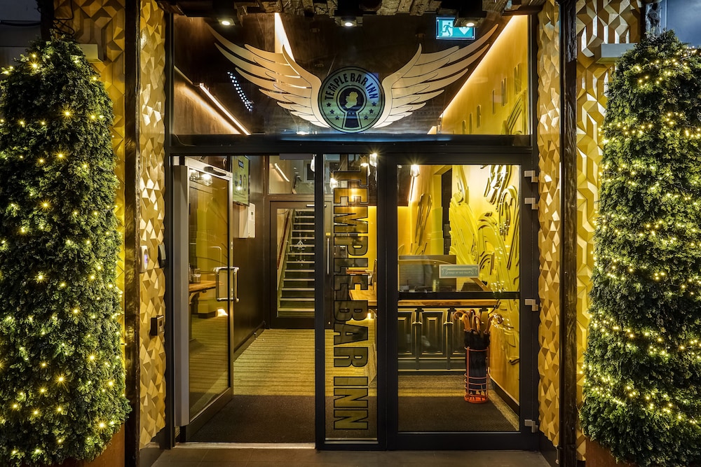 Temple Bar Inn — Hotel building in Dublin, Dublin City