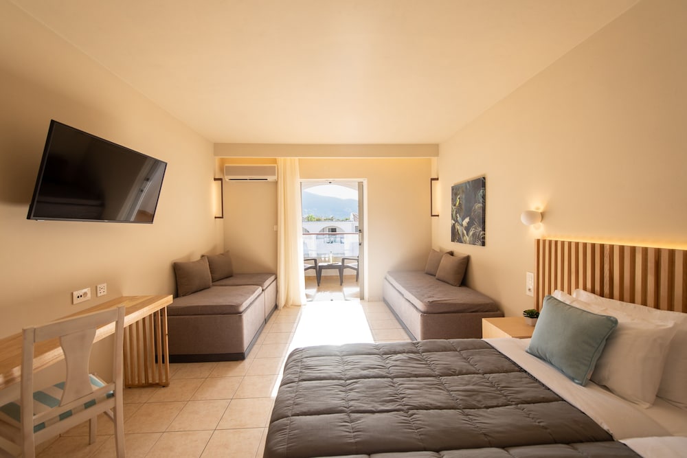 Alykanas Beach Hotel by Zante Plaza — Hotel rooms in Alikanas, Ionian Islands
