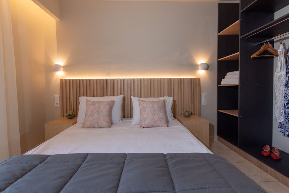 Alykanas Beach Hotel by Zante Plaza — Hotel rooms in Alikanas, Ionian Islands