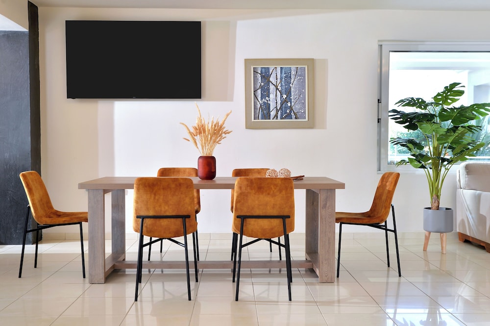 Alykanas Beach Hotel by Zante Plaza — Restaurant & bars in Alikanas, Ionian Islands