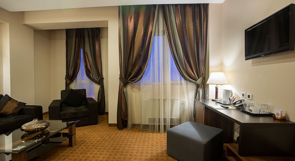 Inter Business Bucharest Hotel - zdjęcie 3