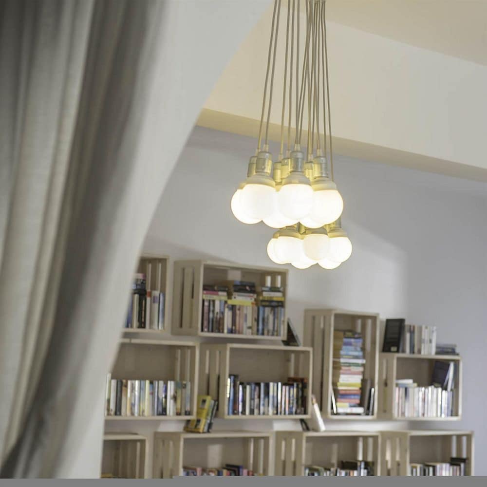 Hotel 28 — Hotel rooms in Kamari, South Aegean