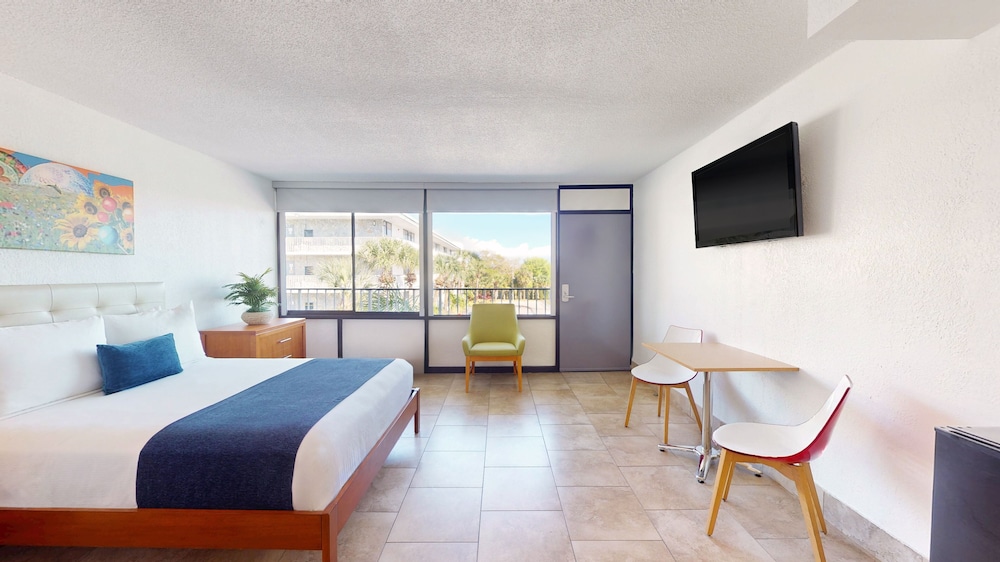 Park Royal Orlando managed by Accor — Hotel rooms in Kissimmee, Florida