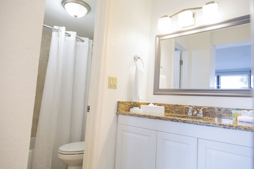 Park Royal Orlando managed by Accor — Hotel rooms in Kissimmee, Florida