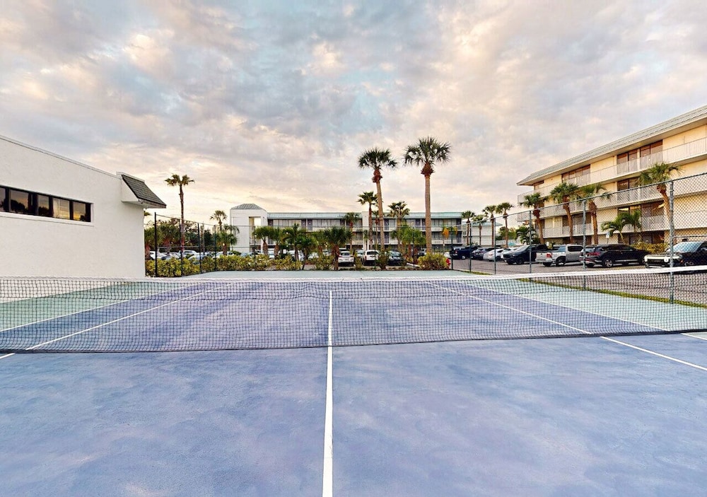 Park Royal Orlando managed by Accor — Sports & recreation in Kissimmee, Florida