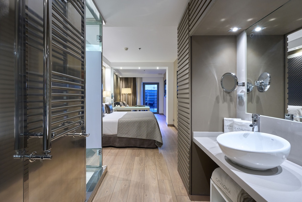 Catalonia Square — Hotel rooms in Barcelona, Catalonia