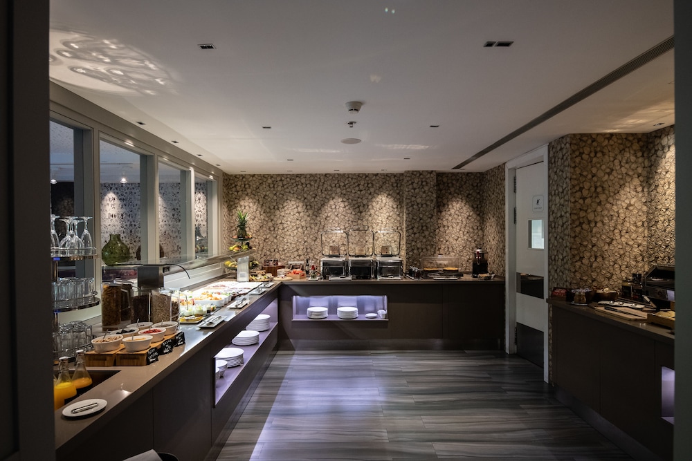 Catalonia Square — Restaurant & bars in Barcelona, Catalonia