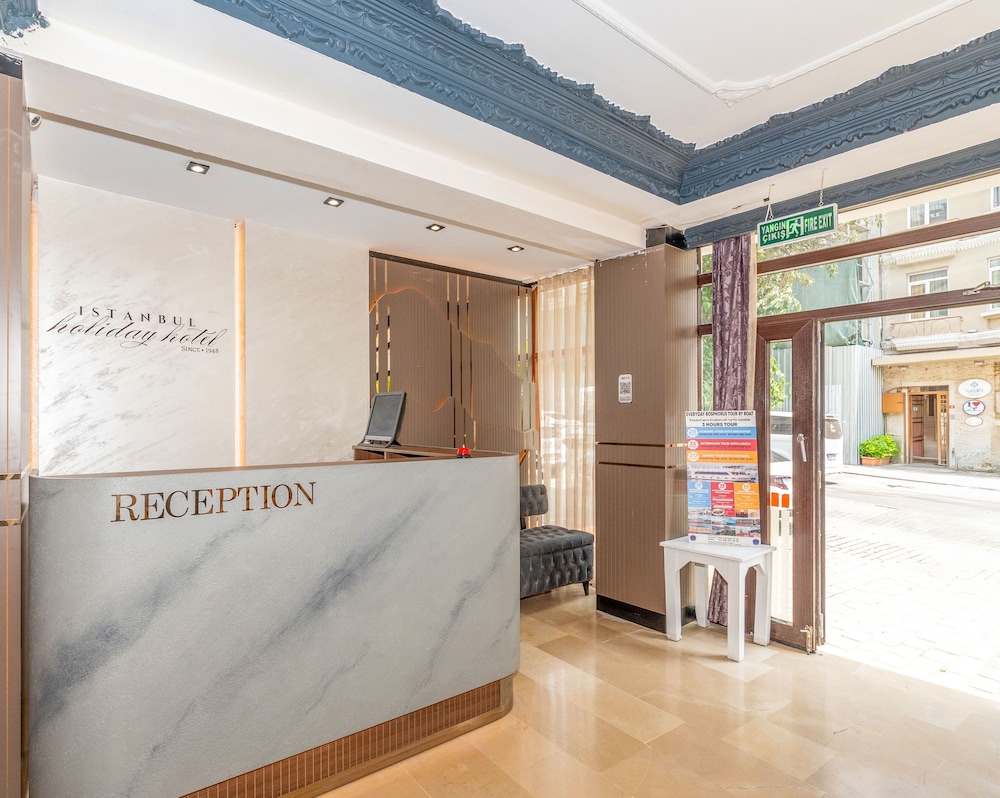 Istanbul Holiday Hotel — Hotel building in Istanbul, Istanbul