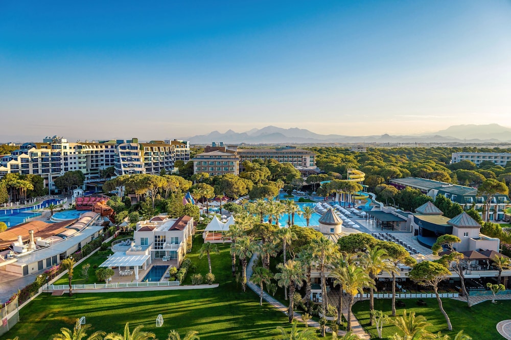 Papillon Ayscha Resort & Spa - All Inclusive — Swimming pool in Belek