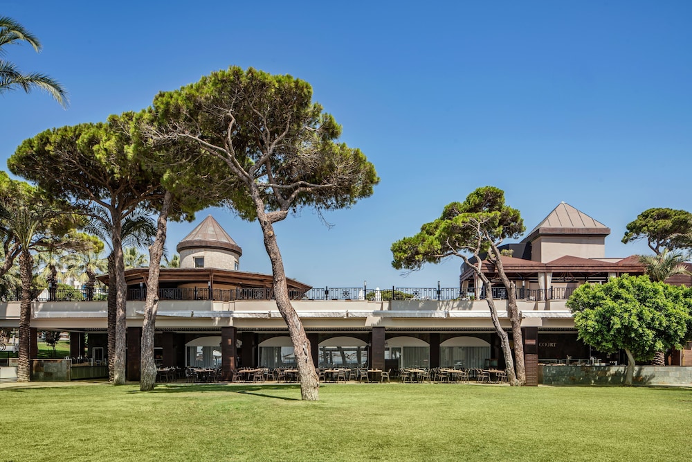 Papillon Ayscha Resort & Spa - All Inclusive — Hotel building in Belek