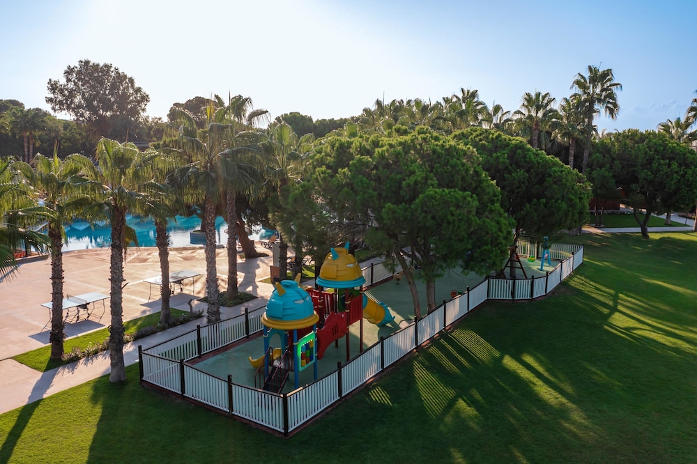 Papillon Zeugma Relaxury — Attractions for children in Belek