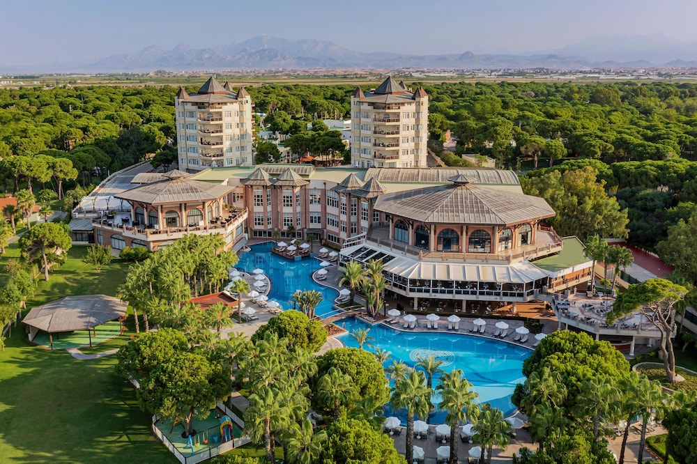 Papillon Zeugma Relaxury — Swimming pool in Belek