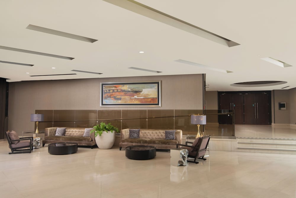 Embassy Suites by Hilton Santo Domingo — Hotel building in Santo Domingo, Distrito Nacional