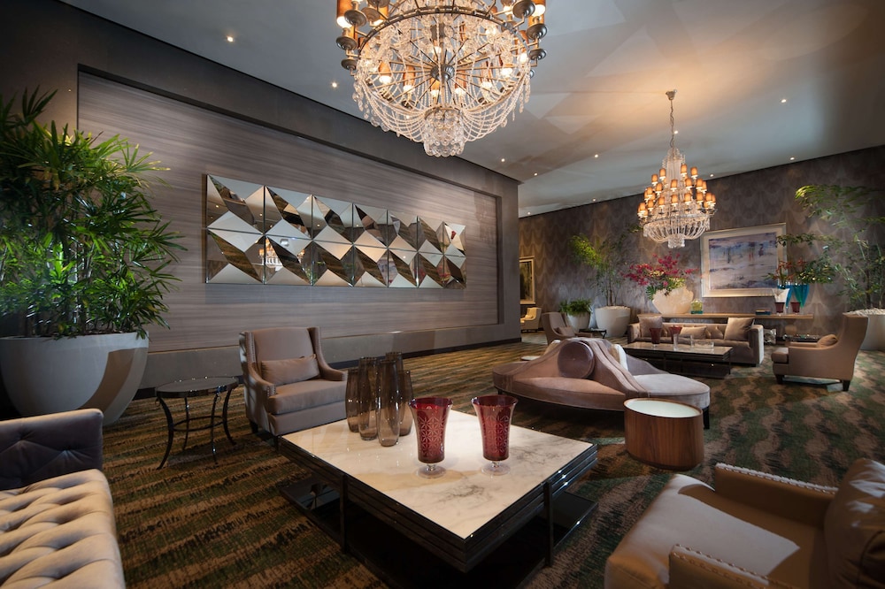 Embassy Suites by Hilton Santo Domingo — Hotel building in Santo Domingo, Distrito Nacional