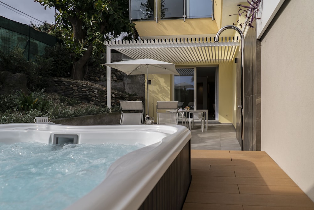 Sicilia's Residence Hotel Art & Spa — Spa in Aci Catena, Sicily