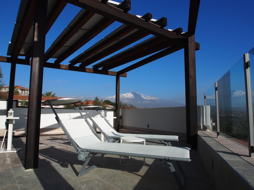 Sicilia's Residence Hotel Art & Spa — Attractions in the area in Aci Catena, Sicily