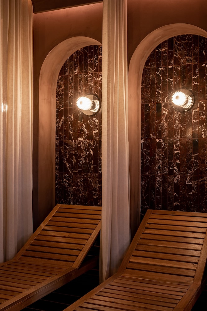 Zinar Castle — Spa in Krakow, Lesser Poland
