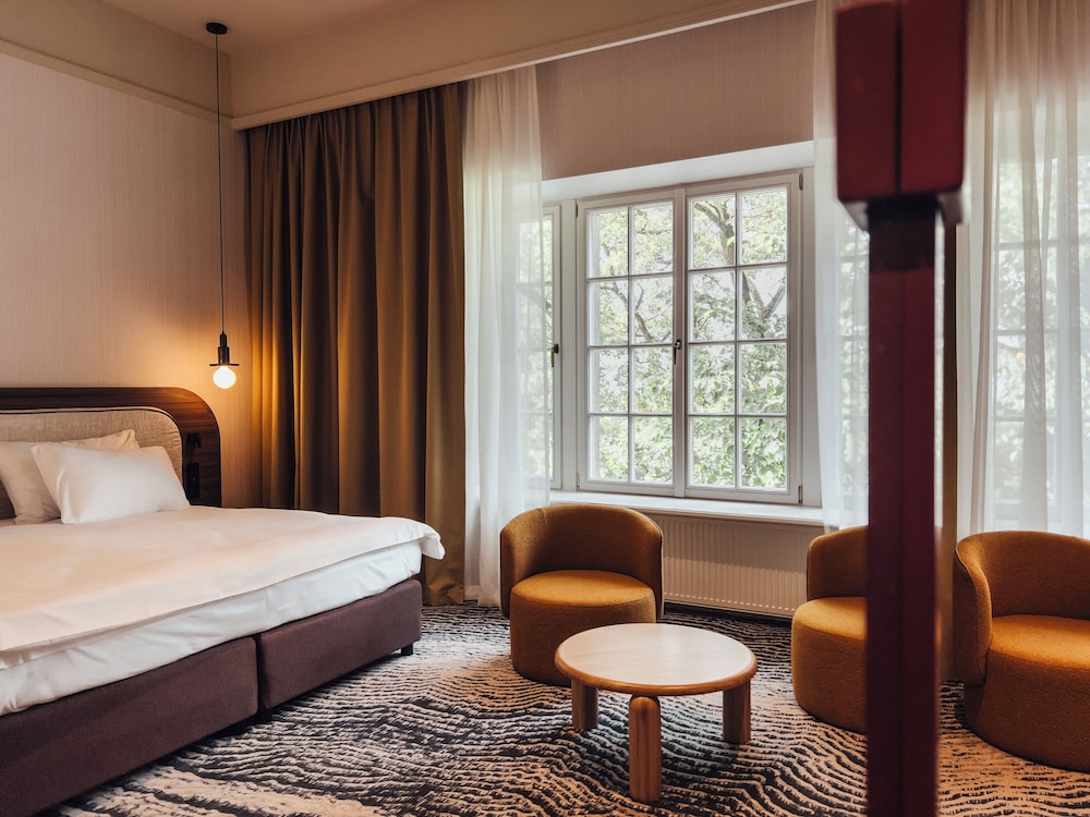 Zinar Castle — Hotel rooms in Krakow, Lesser Poland