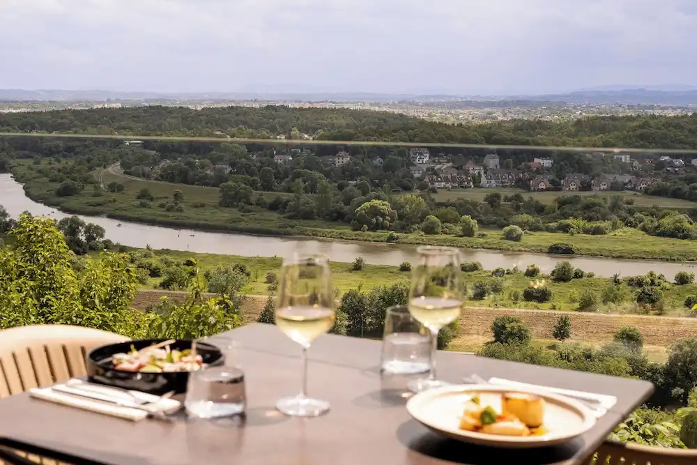 Zinar Castle — Restaurant & bars in Krakow, Lesser Poland