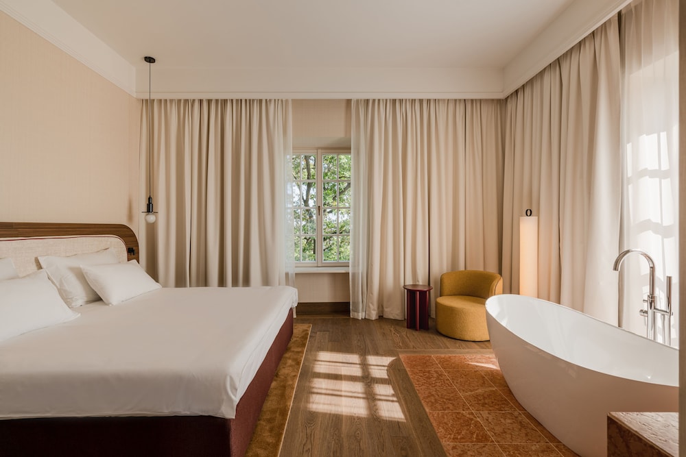 Zinar Castle — Hotel rooms in Krakow, Lesser Poland