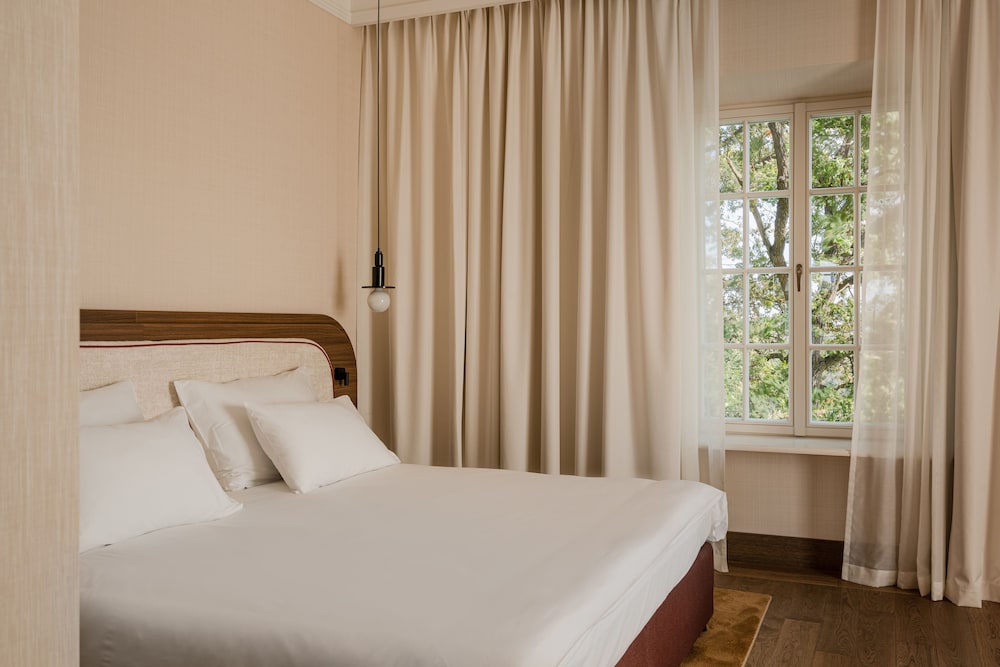 Zinar Castle — Hotel rooms in Krakow, Lesser Poland