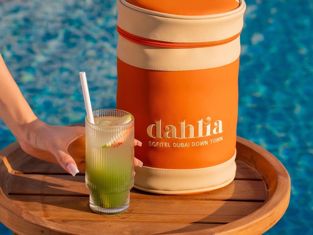 Sofitel Dubai Downtown — Restaurant & bars in Dubai